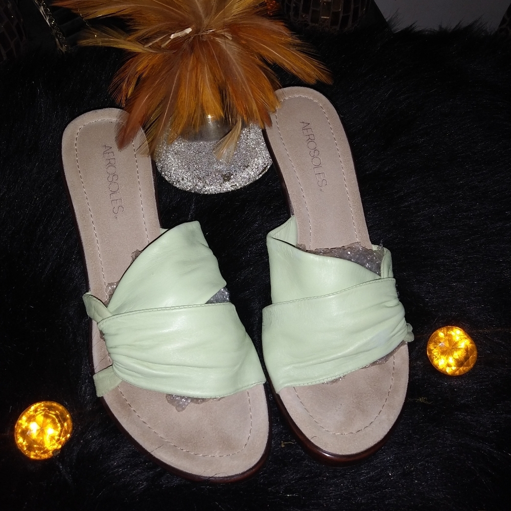 MINT GREEN SANDALS